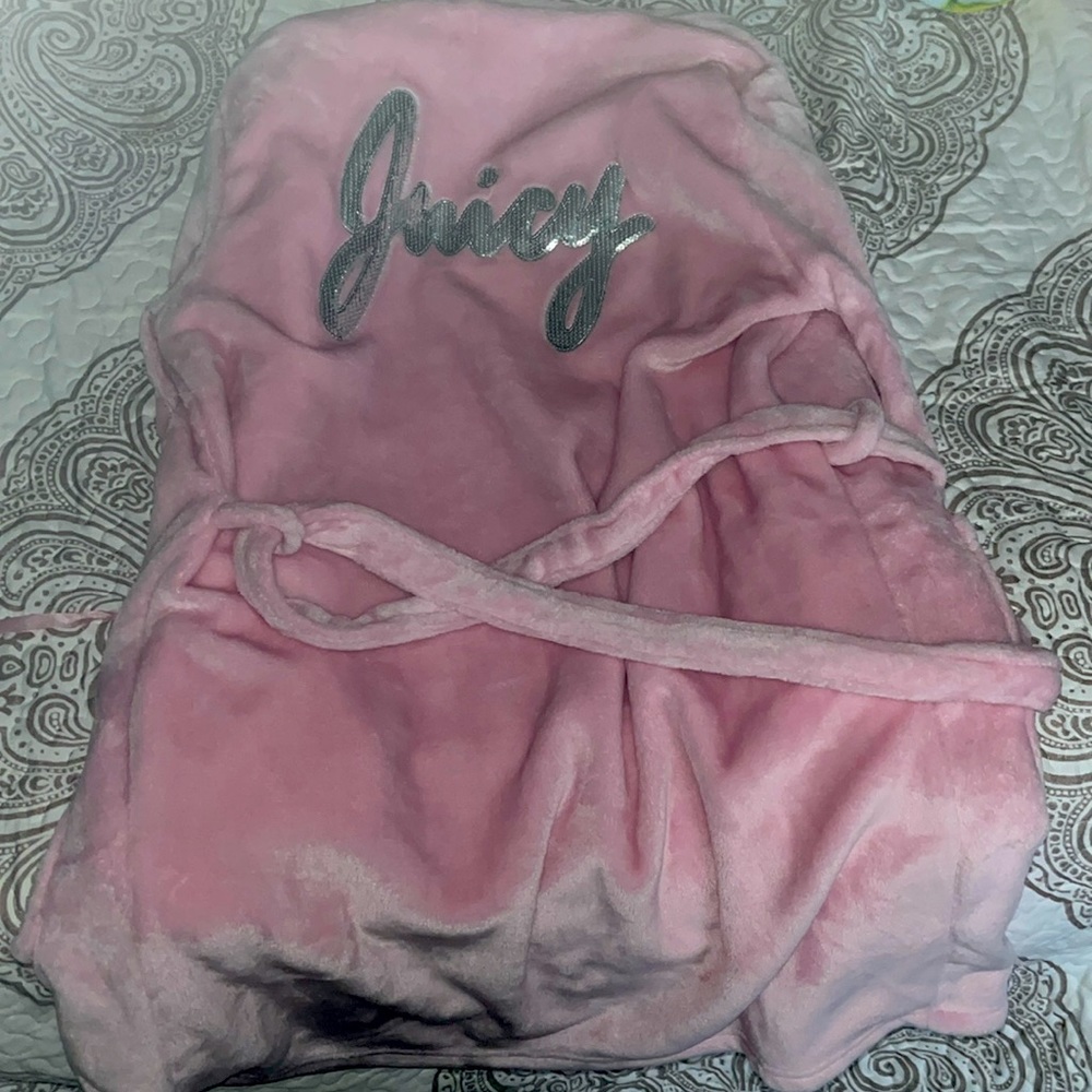 JUICY COUTURE PINK FUR ROBE